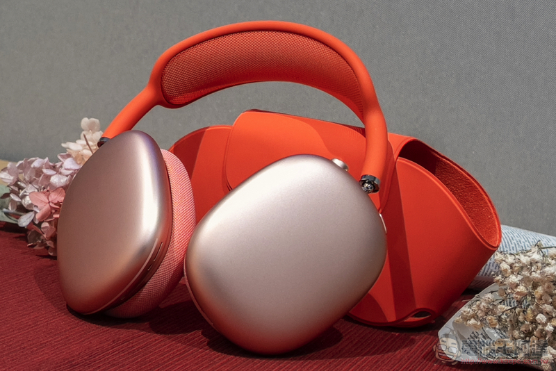 不只潮更厲害！AirPods Max 開箱使用體驗（同場加映：全色系動眼看！） - 電腦王阿達