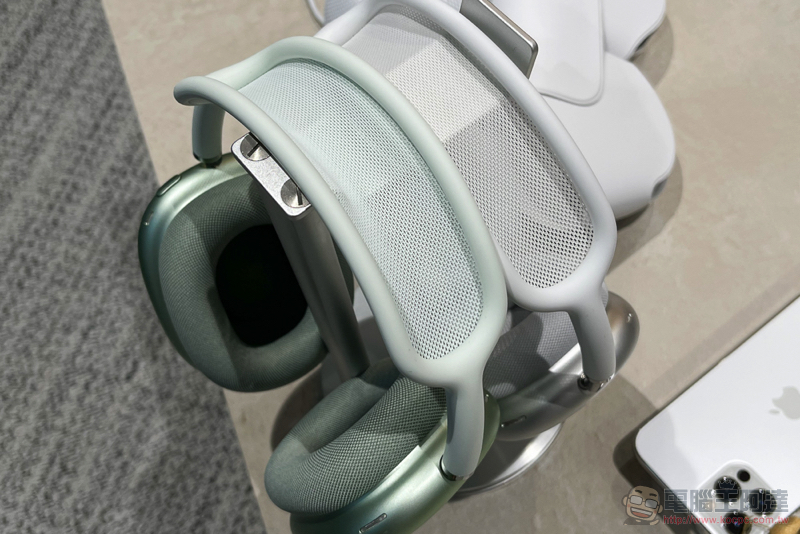 不只潮更厲害！AirPods Max 開箱使用體驗（同場加映：全色系動眼看！） - 電腦王阿達