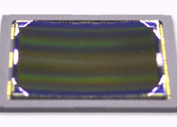 曲面感光元件版 RX1 會是 Sony Alpha 發表會的重磅新品？