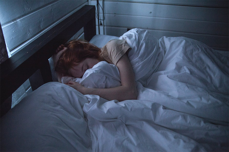 歐歐睏助眠燈開箱、試用，用動態助眠光科技讓你一夜好眠有元氣 - 電腦王阿達