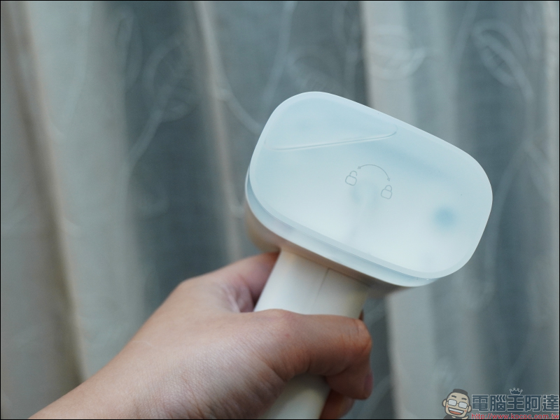 Lofans 手持式掛燙機 GT306LW 開箱：輕巧好收納、隨手燙衣超方便！ - 電腦王阿達