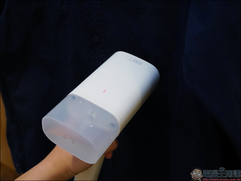Lofans 手持式掛燙機 GT306LW 開箱：輕巧好收納、隨手燙衣超方便！ - 電腦王阿達