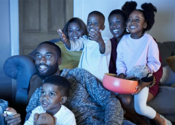 Google TV 將支援兒童帳號，讓父母設定更多控制項