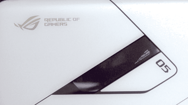 電競機皇 ROG Phone 5 Ultimate 預購正式啟動，大禮包＋免費宅配讓你居家防疫也能爽爽開箱 - 電腦王阿達