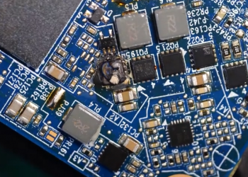 筆電挖礦請小心！中國用戶開挖之後 3 分鐘 VRAM 供電就爆掉了 - 電腦王阿達