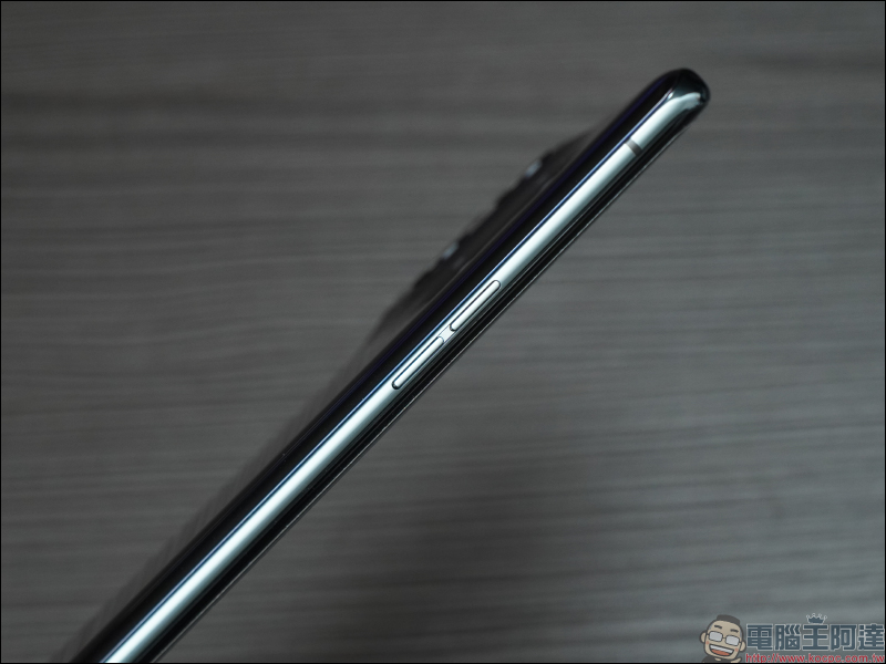 OPPO Find X3 Pro 簡單上手玩｜10.7 億顯色螢幕、雙 50MP 大尺寸感光元件相機 - 電腦王阿達