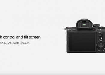 這不是來了嗎？Sony A7R4a 與 A7R3a 改掉了萬年低解析螢幕（但沒有全翻轉）