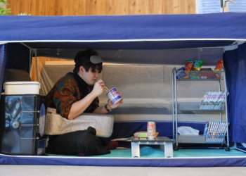 日本 THANKO 推出「邊緣人的秘密基地」多功能組合式帳篷