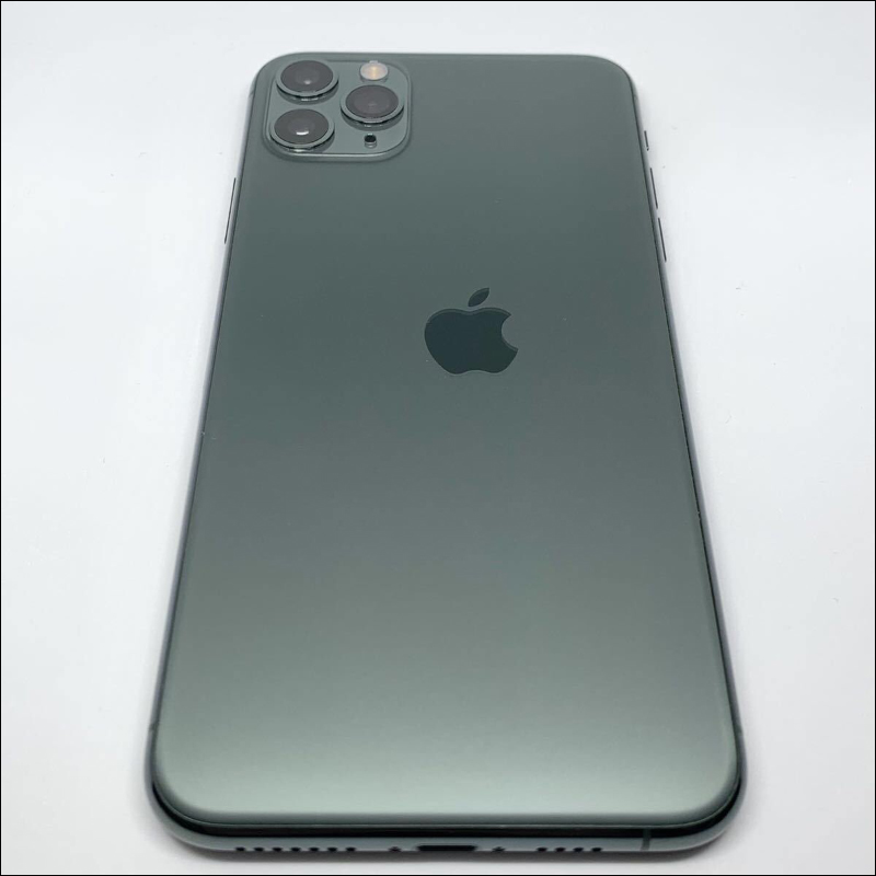 「極度罕見」！蘋果 Logo 長歪了的 iPhone 11 Pro ，以約新台幣 7.6 萬元高價售出 - 電腦王阿達