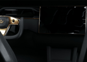 Caviar 推出 TESLA Model S 奢侈限量版概念車和設計靈感發想的 iPhone 12 Pro/Pro Max