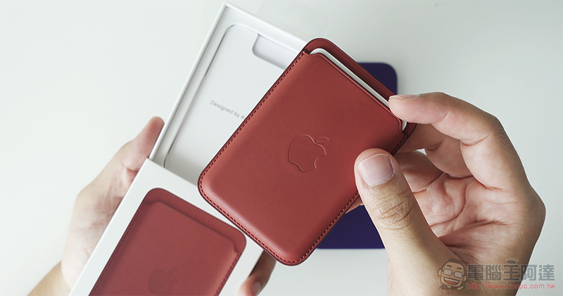 紫色款 iPhone 12 mini 暖心新色開箱，Apple 春季新色配件也一起動手玩！ - 電腦王阿達