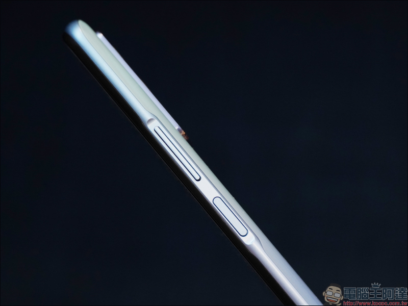 vivo Y52 5G 開箱動手玩｜4800 萬像素相機、5G 雙卡雙待、5000mAh 大電量超持久續航的生活影像玩家 - 電腦王阿達