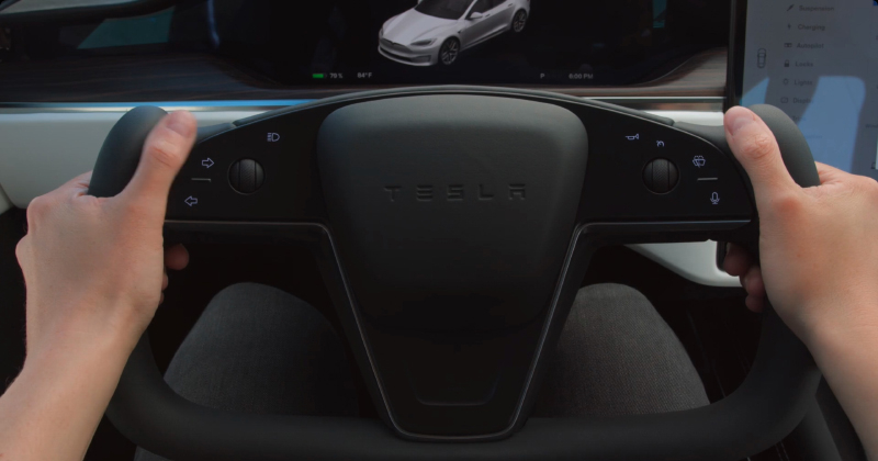 特斯拉 Model S 官方教學影片釋出：全新駕駛介面、Yoke 方向盤操作一次搞懂！（同場加映：Model S Plaid 簡單粗暴的起步加速實錄）