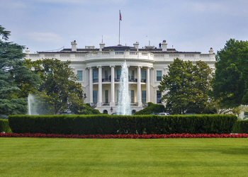 拜登政府將對「商品維修權」頒布相關命令，範圍可能涉及行動裝置