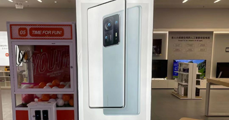 小米 MIX 4 線下海報曝光，陶瓷機身即將回歸！性能跑分曝光，傳將首發搭載高通 S888+ 處理器