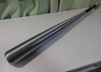 日本網友推出Cosplay用可收納式棒球棍 攜帶造型如同保溫瓶