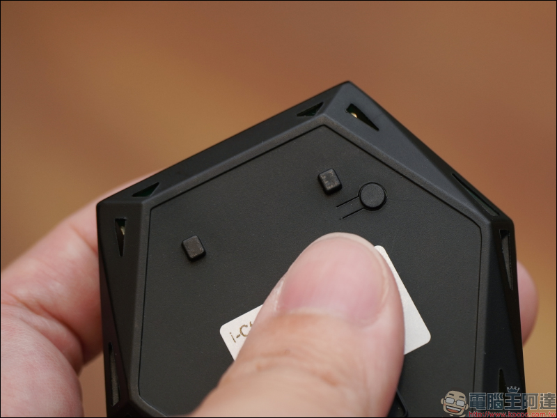 AIFA i-Ctrl AC 智慧控制器開箱｜專為傳統冷氣而生，一秒升級智慧空調 - 電腦王阿達