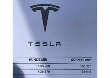 Tesla Model S Plaid 奪回市售電動車紐柏林最速，狠刷 Porsche Taycan 近 12 秒…