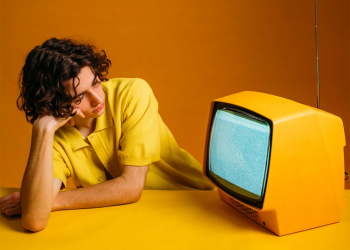 充滿懷舊感的電視檢驗圖畫面原本用途是什麼？