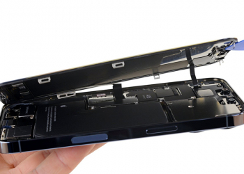 iPhone 13 Pro iFixit 快速拆解，揭示內部大容量電池和更強大的相機陣列