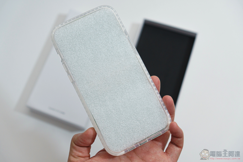 啟動 iPhone 13 系列「強悍級模式」，CASETiFY 防摔殼開箱體驗 - 電腦王阿達