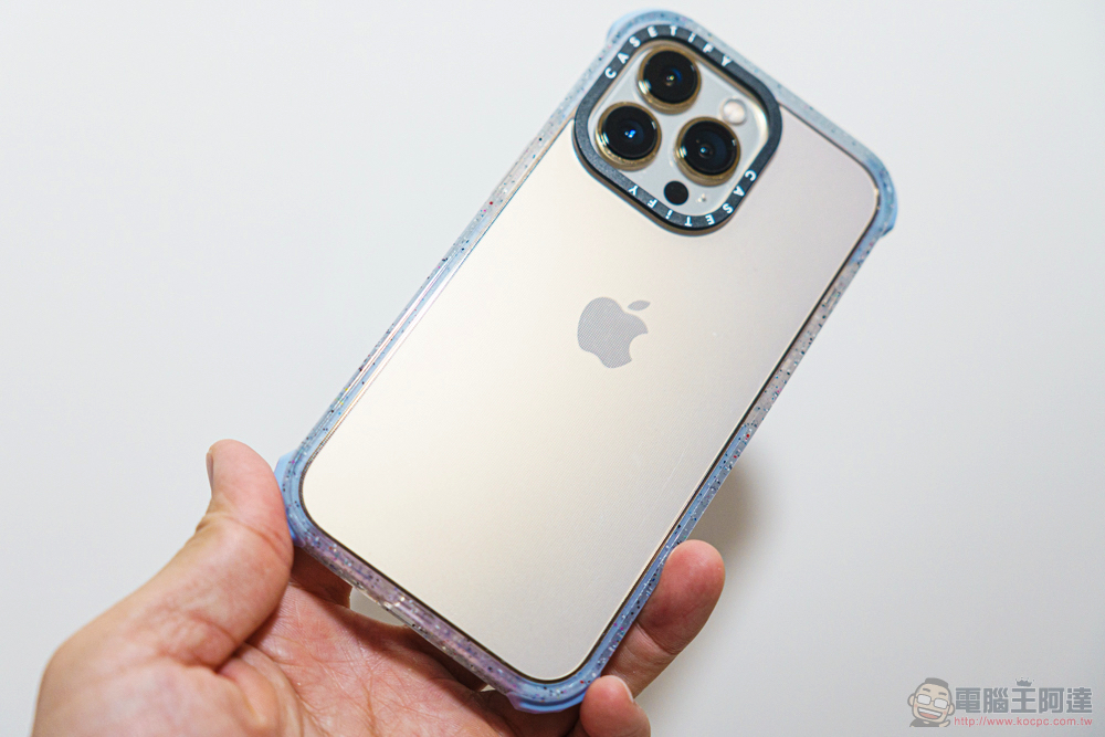 啟動 iPhone 13 系列「強悍級模式」，CASETiFY 防摔殼開箱體驗 - 電腦王阿達