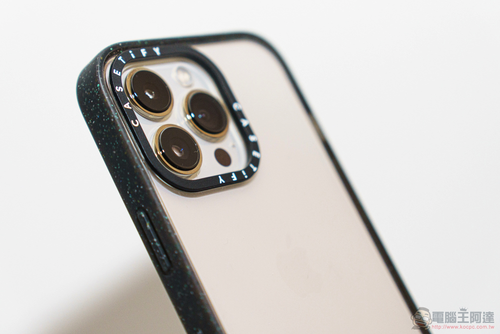 啟動 iPhone 13 系列「強悍級模式」，CASETiFY 防摔殼開箱體驗 - 電腦王阿達