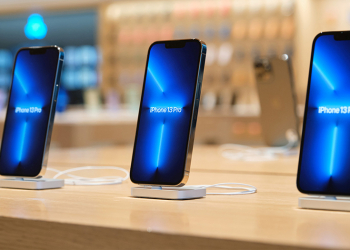 TechInsights 公布 iPhone 13 Pro 256GB 版本零件成本價約為 570 美元，比前一代更高、也比 Galaxy S21+ 更貴