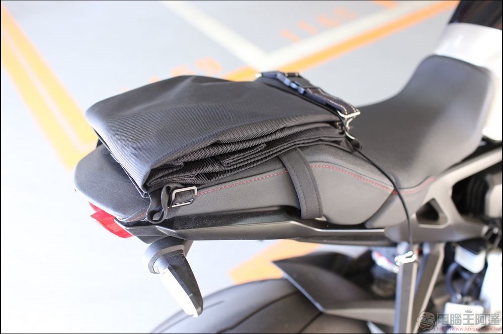 Z BAG 車用快取包 - 30