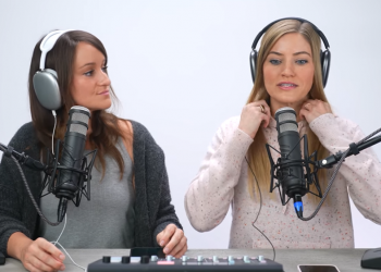 蘋果表示 MacBook Pro 加入 “瀏海” 是一個更聰明的設計方式，可為使用者帶來更多內容空間 - 電腦王阿達