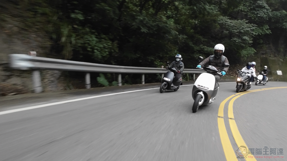 Go 武嶺！Gogoro 能源網到位，換電機車也能輕鬆攻略台灣公路最高點（同場加映：直下花蓮中橫大挑戰） - 電腦王阿達