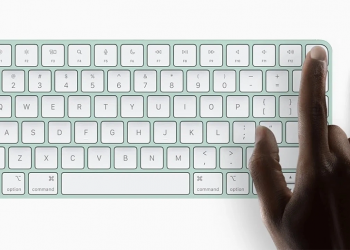 無法用 Touch ID 版蘋果巧控鍵盤 Apple Pay？其實筆電螢幕蓋著就不能用了…（啥）