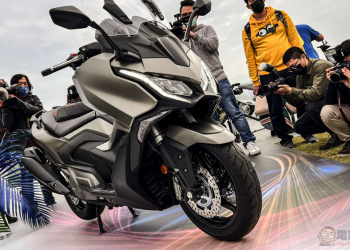 光陽新世代 AK550 大型重機米蘭車展前發表，揭露大型電動速可達車系與印度未來佈局