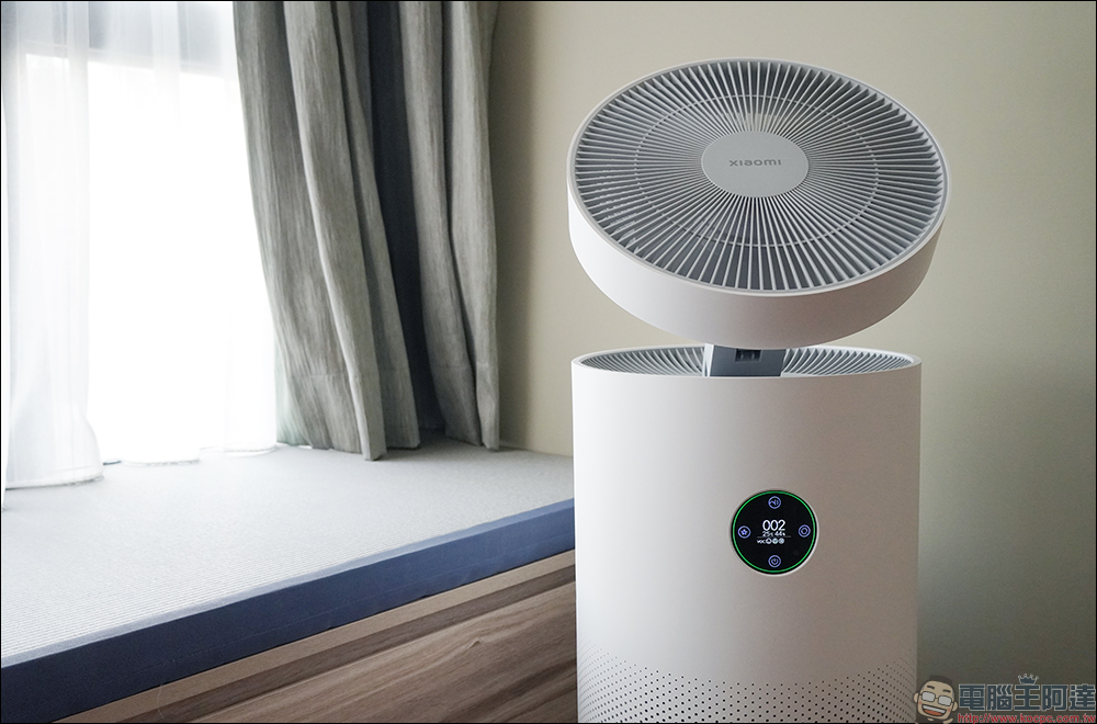 智慧空氣淨化器領導品牌 –小米推 Xiaomi 空氣循環淨化器、 Xiaomi 空氣淨化器 4 開箱評測｜清淨＋循環的最佳空氣品質解決方案 與 全市場最適合個人獨立空間的抗敏專家 - 電腦王阿達