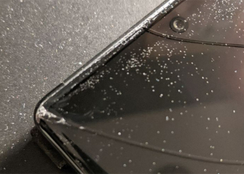 部分用戶反映 Pixel 6 系列手機螢幕無外力情況下自己破裂