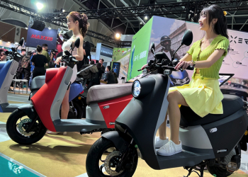 裙擺搖搖的超可愛宏佳騰電動車 Ai-4 Ever 發表，一顆 Gogoro 電池就陪你跑遍全台灣