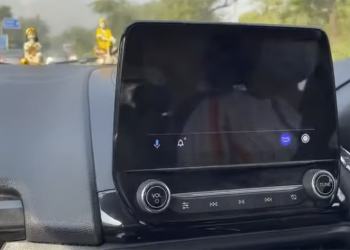 Android Auto 出 Bug 啦！Google Maps 閃退重開問題困擾使用者