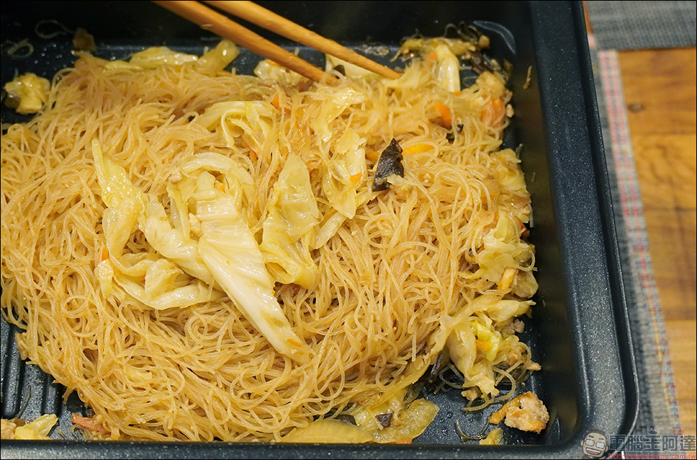 KRiBEE 庫比5秒快蒸鍋開箱評測｜6合1多功能的料理神廚具，蒸涮煮煎烤燉一鍋搞定！ - 電腦王阿達