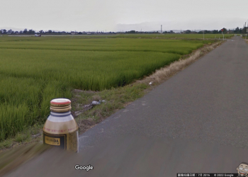 日本新潟發生 Google 街景漂浮咖啡事件，超巨大罐裝咖啡被發現佇立在田邊