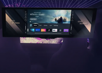 BMW 把「真 · 戲院模式」帶到後座的 32:9 超大 31 吋 8K 觸控螢幕前