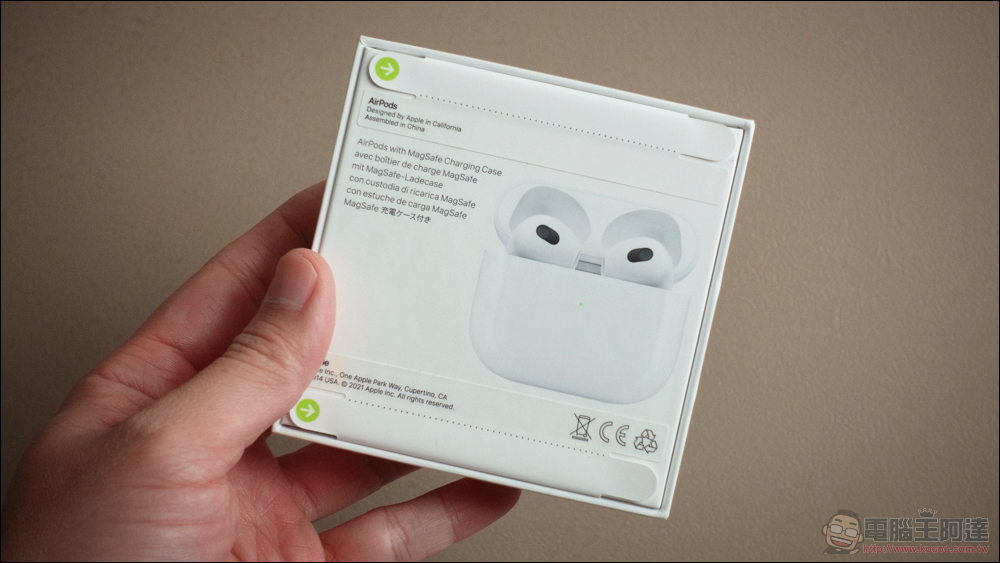 AirPods 3 開箱體驗：通透如常，續航更強 - 電腦王阿達
