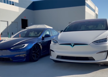 「Plaid」對決！特斯拉高階電動車款 Model S Plaid 與 Model X Plaid 的加速比拼來了