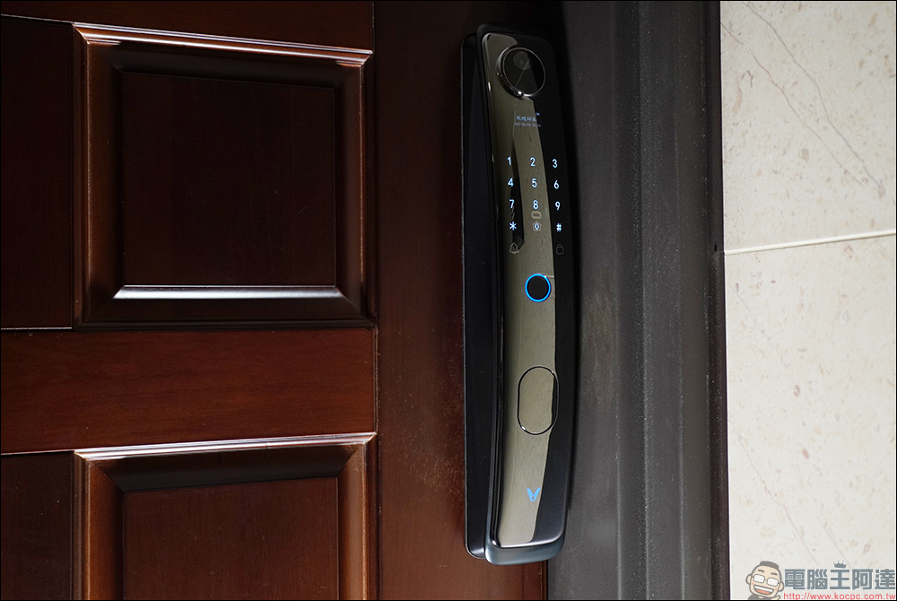 雲米 eyeLink 五合一智慧門鎖開箱、評測｜電子貓眼款清晰顯影、人臉辨識款秒速進門，支援指紋、米家 App 等多元解鎖方式！ - 電腦王阿達
