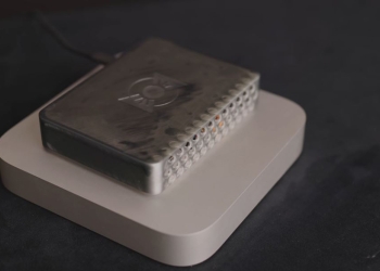 國外 YouTuber 將 M1 Mac Mini 變得更小，還多了 MagSafe 充電