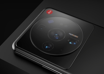 小米 12 Ultra 大量保護殼曝光！主鏡頭棄三星改搭載 SONY 感光元件、與徠卡合作影像系統