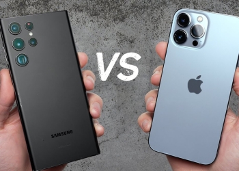 三星 Galaxy S22 Ultra vs iPhone 13 Pro Max 跌落測試 PK