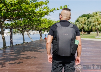 NIID Decode 異次元後背包，全球獨創 Flex-Grid 專利空間系統，打破你對傳統後背包的收納方式