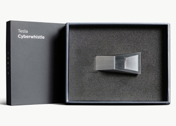 特斯拉 Cyberwhistle 哨子限量在台開賣！售價 1,460 元，上架不到一天已宣告完售