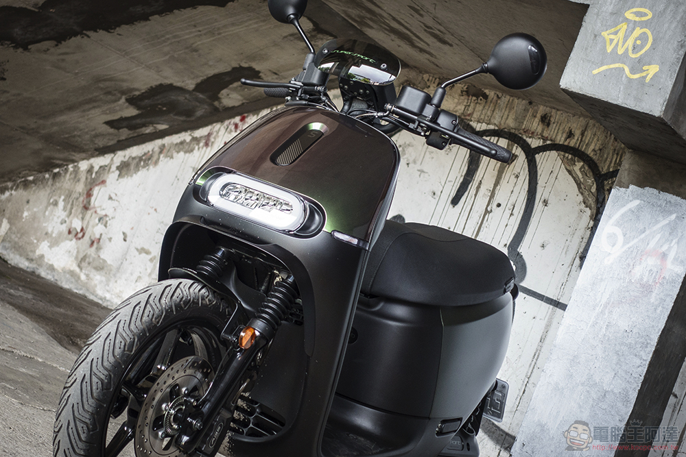 更臻完美智控全局！Gogoro SuperSport ACE 最新 LTE 功能極速實測 - 電腦王阿達
