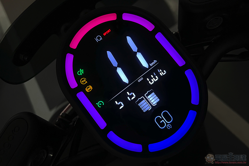 更臻完美智控全局！Gogoro SuperSport ACE 最新 LTE 功能極速實測 - 電腦王阿達